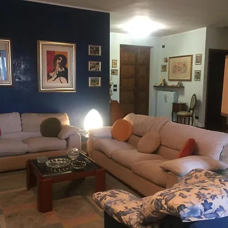 Sentirsi A Casa * Portacomaro